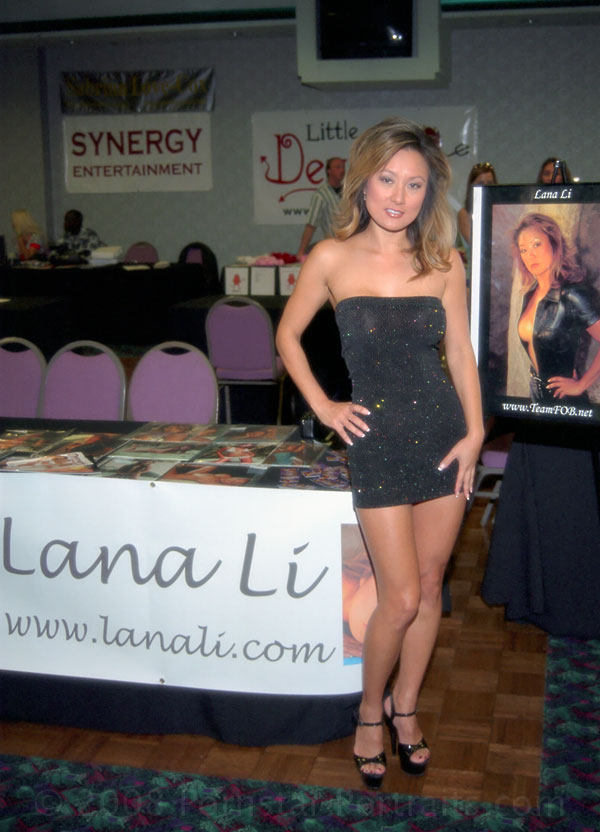 Lana Li at Adultcon 3