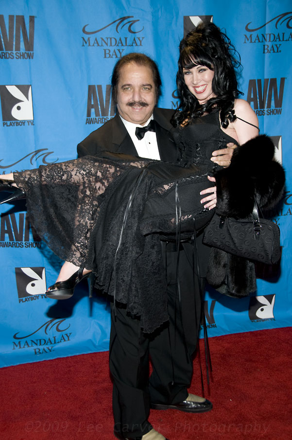 Ron Jeremy and Rayveness at 2009 AVN Adult Movie Awards