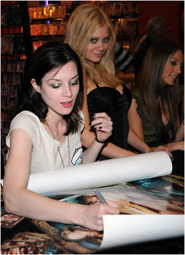 While Stoya signs Riley Looks Aborable on the Digital Playground Pirates II Tour In San Diego
