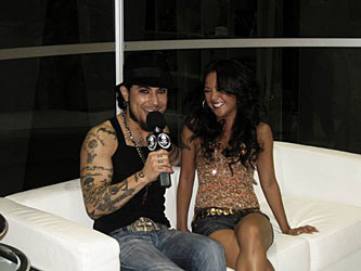 Wicked girl Kaylani Lei giggles with her pal Dave Navarro during an interview for his new show