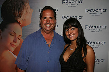Carmen Hart and Jon Lovitz