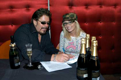 Hillary Scott and Bo Kenney Signing her New Contract